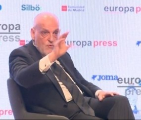 西甲金钱战争：特巴斯如何让皇萨吐出转播蛋糕？英超模式发扬光大