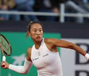 郑钦文刚赢球却收坏消息，WTA罗马站八强出炉，下轮对手+时间确定