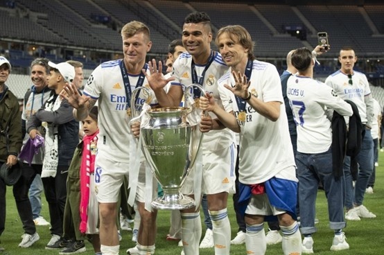 西甲金钱战争:特巴斯如何让皇萨吐出转播蛋糕?英超模式发扬光大